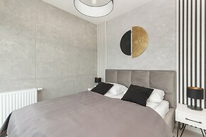 Apartport With Port View by Renters