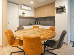 Chalet With air Conditioning on a Holiday Park