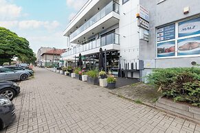 Apartport Apartment With A/C by Renters