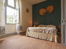 Historic Manor House 50 m From the River Lot