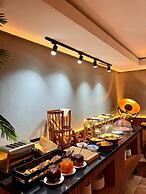 AS PREMIUM BY SOHO HOTELS