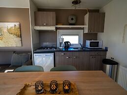 Well-maintained Chalet With Terrace