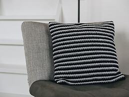 Thatched Villa With Sauna in Holiday Park