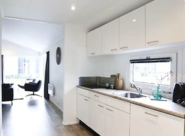 Nice Chalet in a Holiday Park