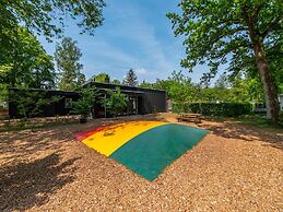 Nice Chalet in a Holiday Park