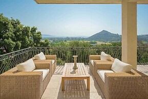 Mandelieu Villa With Rooftop