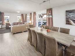 Restyled Villa With Sauna and Rowing Boat Near sea