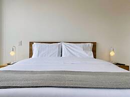 w Illustrious 2BR w Street View in Chapinero