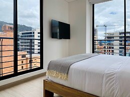 w Illustrious 2BR w Street View in Chapinero