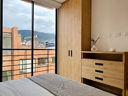 w Illustrious 2BR w Street View in Chapinero