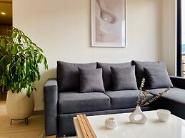 w Illustrious 2BR w Street View in Chapinero