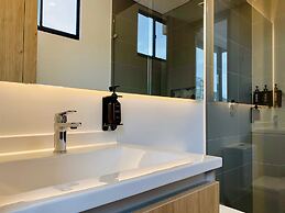 w Illustrious 2BR w Street View in Chapinero