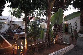 Asarag Lodge Mirlft Centre