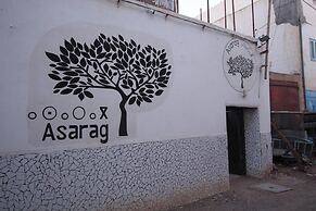 Asarag Lodge Mirlft Centre