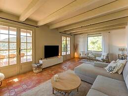 Sea-view Villa in Cavalaire sur Mer