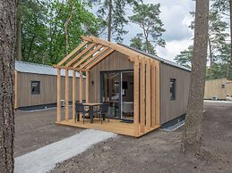 Nice Tiny House With air Conditioning, on a Holiday Park, 12 km. From 