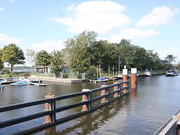 Nice Chalet With Dishwasher, Near the Veluwemeer
