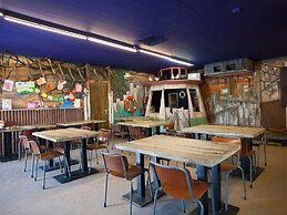 Nice Chalet With Dishwasher, Near the Veluwemeer