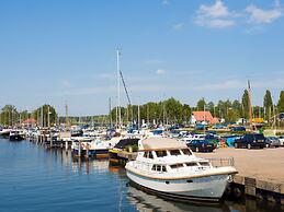 Nice Chalet With Dishwasher, Near the Veluwemeer