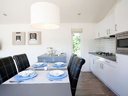 Nice Chalet Near the Golf Course in a Holiday Park