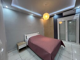 Kallithea Gripari Modern Apartment