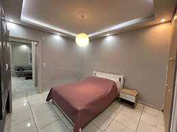 Kallithea Gripari Modern Apartment