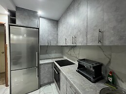 Kallithea Gripari Modern Apartment