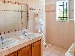 Spacious Holiday Home in Aigues Vives