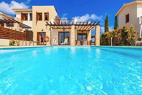 Aphrodite Hills Junior J032