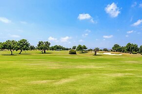 Aphrodite Hills Junior J032