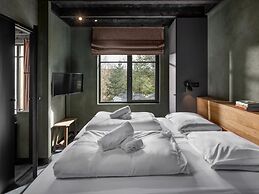 Nice Lodge With Sauna in a Natural Resort