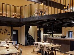 Nice Lodge With Sauna in a Natural Resort