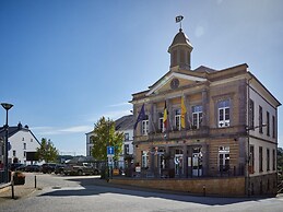 Nice Lodge With Sauna in a Natural Resort