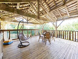 Renovated Farmhouse in Soturac With Pool