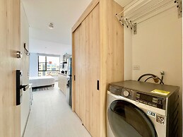 Infinitum 58 by Weeki