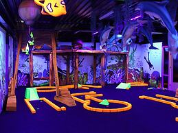 Modern Chalet With Terrace Near Rockanje