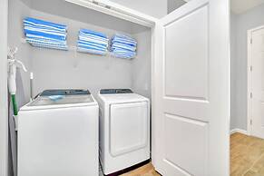 UpstaySleeps26PrivatePoolHotTubCinemaG