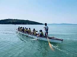 Glamping Tent With a View of Lake Trasimeno