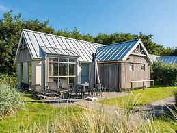 Modern Chalet With two Bathrooms, in a Holiday Park at 1.5 km. From th