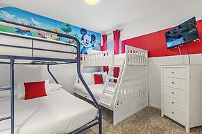 UpstaySpaciousHomePoolHotTubSleeps27