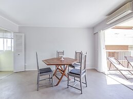 Delightful Apartment in Saint Tropez With Swimming Pool