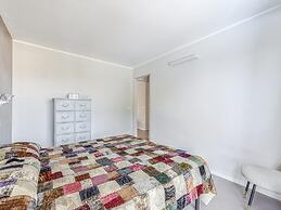 Delightful Apartment in Saint Tropez With Swimming Pool