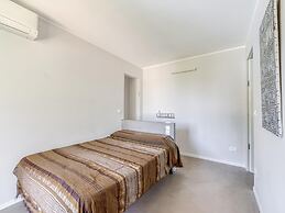 Delightful Apartment in Saint Tropez With Swimming Pool