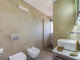 Delightful Apartment in Saint Tropez With Swimming Pool