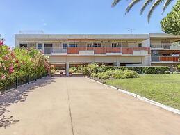 Delightful Apartment in Saint Tropez With Swimming Pool