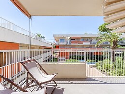 Delightful Apartment in Saint Tropez With Swimming Pool