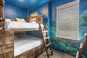 Upstay24-PPLHomeThemeRoomsPoolSpaCinema