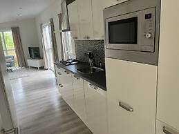 Enticing Chalet Beachside