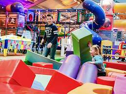 Enticing Chalet Beachside