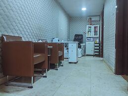 Fullmoon Hotels Owerri